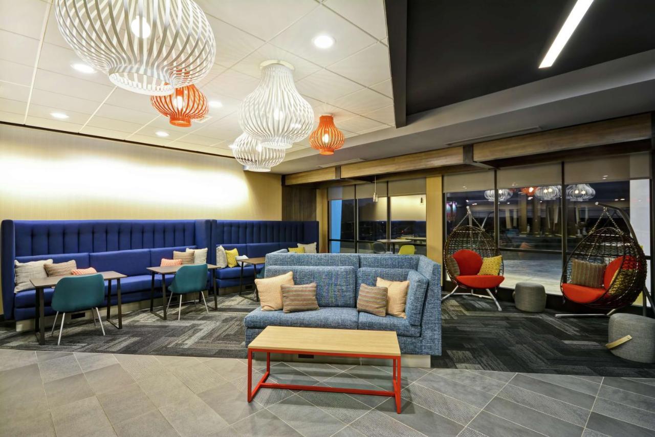 Hotel Tru By Hilton Huber Heights Dayton Exterior foto